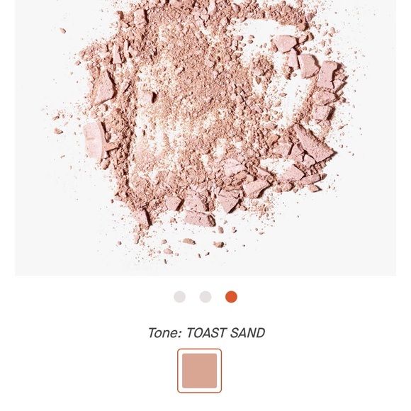 Compact Powder Highlighter / Polvo Iluminador Compacto - Picture 2 of 6